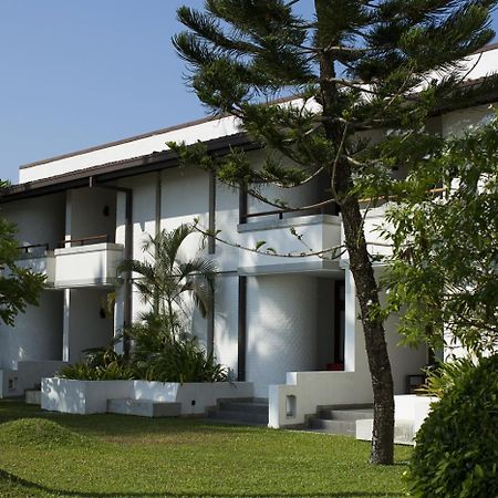 Avani Kalutara Resort Exteriér fotografie
